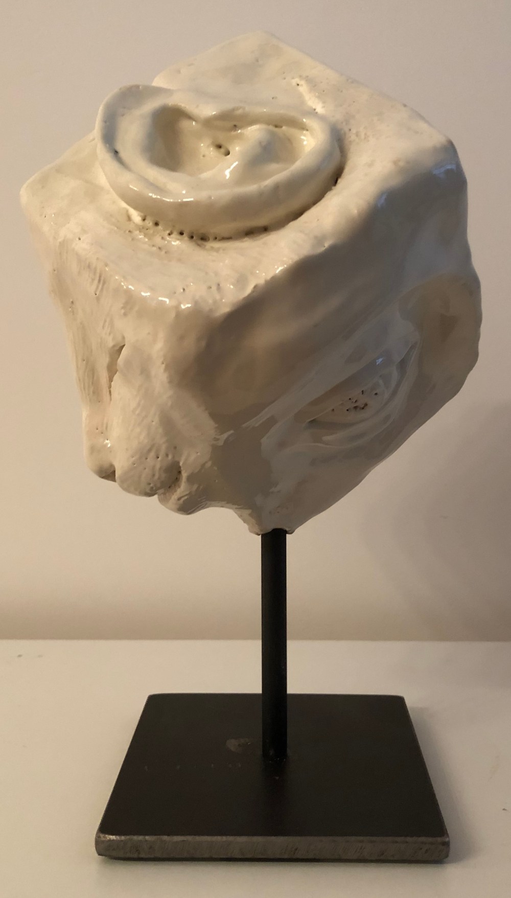 8eb471bb-abbb-437c-9662-057c3d66e32d